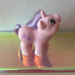 G1 1987 My Little Pony Snookums Baby unicorn with mittens cutie mark